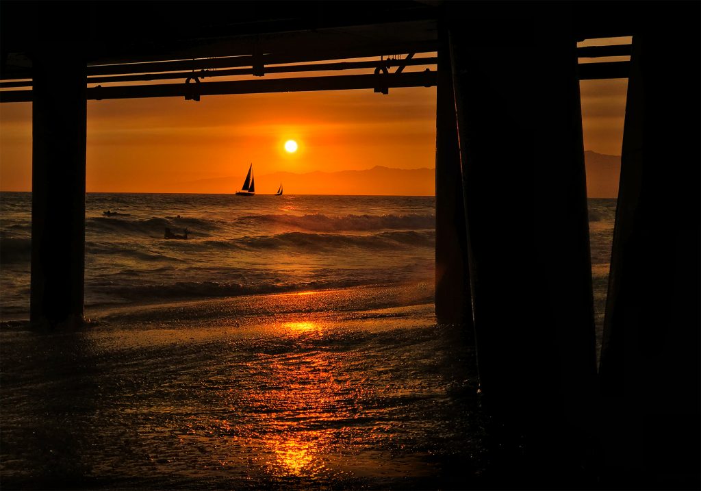 Venice - sailboats - sunset - under pie