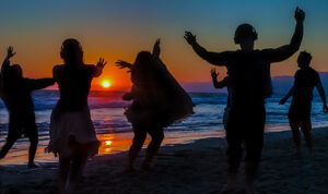 Venice - sunset silhouette - 5 people dancing in silhouette spirits fine art project shot by Los Angeles event photographer & videographer Gregory Mancuso